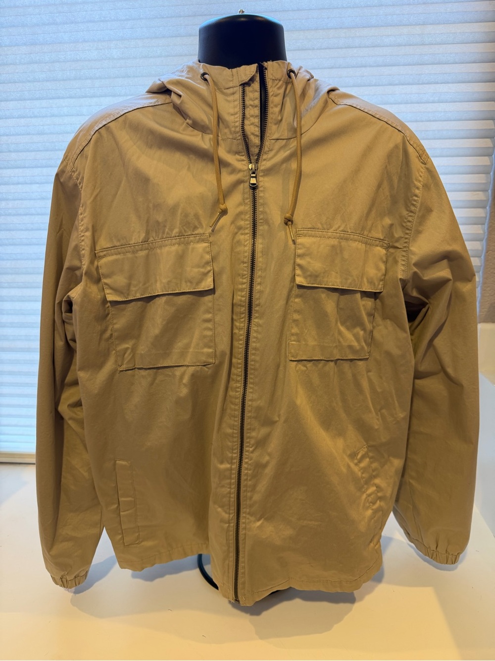 Old Navy Men's Lightweight Hooded Jacket Khaki Size XL Windbreaker